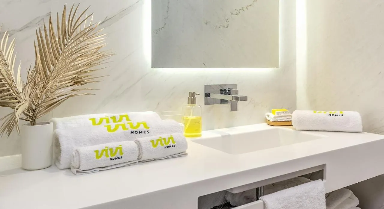 Vivi Homes - Blue View Pool, Sauna, Gym & Sea View El Faro Spanien