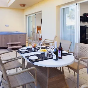 Malibu Mansions By The By Alfresco El Faro