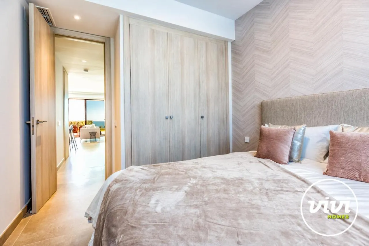 Apartment Vivi Homes - Blue View Pool, Sauna, Gym & Sea View El Faro Spain