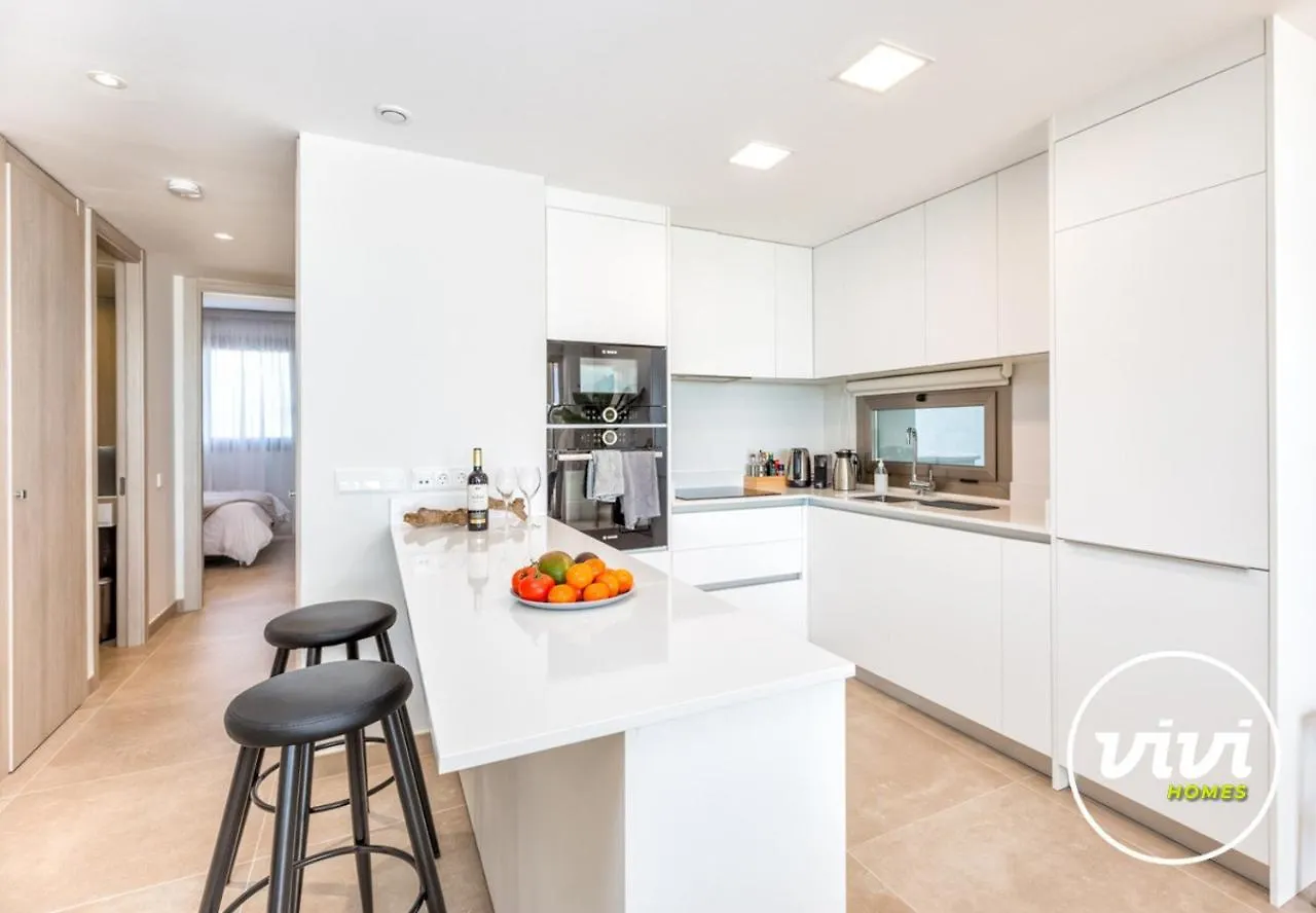 Vivi Homes - Blue View Pool, Sauna, Gym & Sea View El Faro Apartment