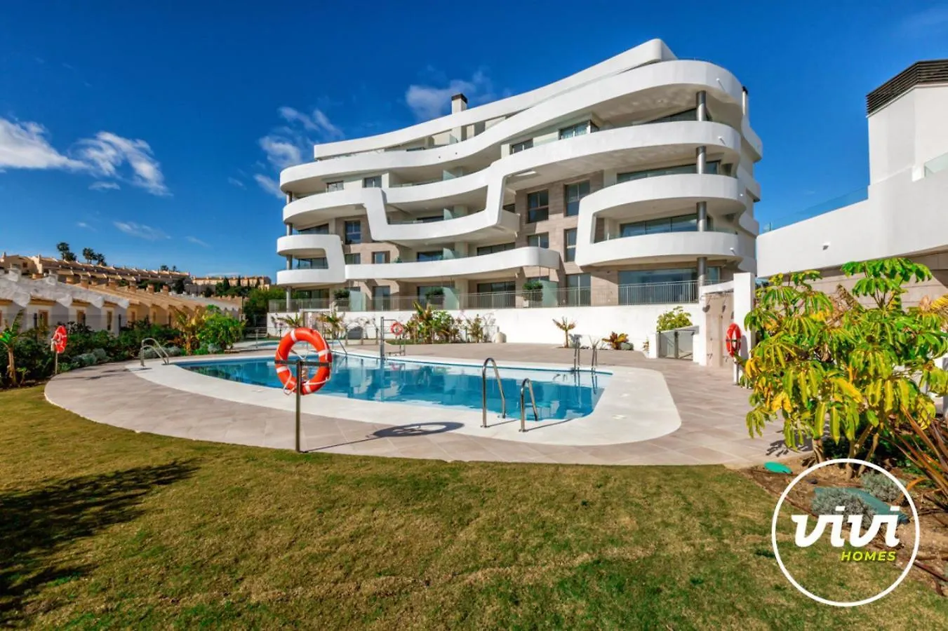 Apartment Vivi Homes - Blue View Pool, Sauna, Gym & Sea View El Faro