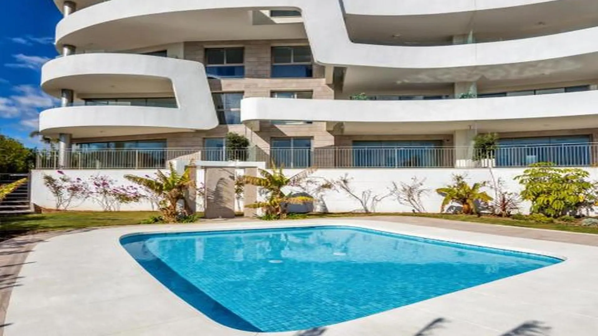 Apartment Vivi Homes - Blue View Pool, Sauna, Gym & Sea View El Faro